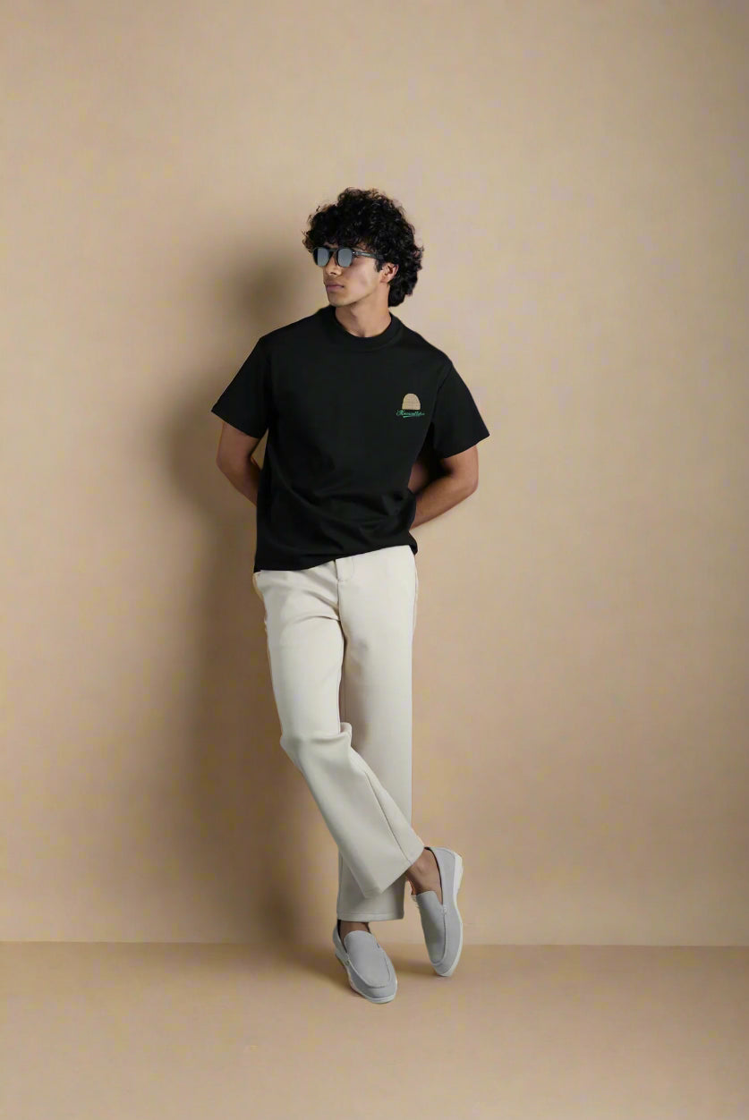 MOCACULTURE Caps Black T-Shirt