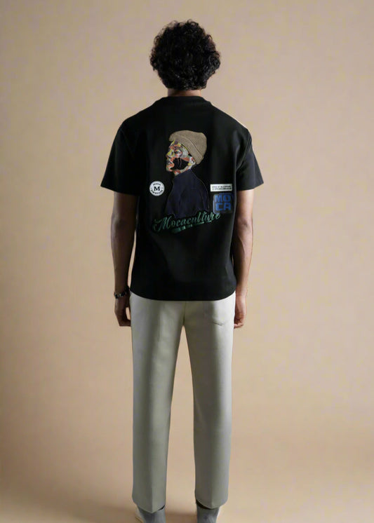 MOCACULTURE Caps Black T-Shirt